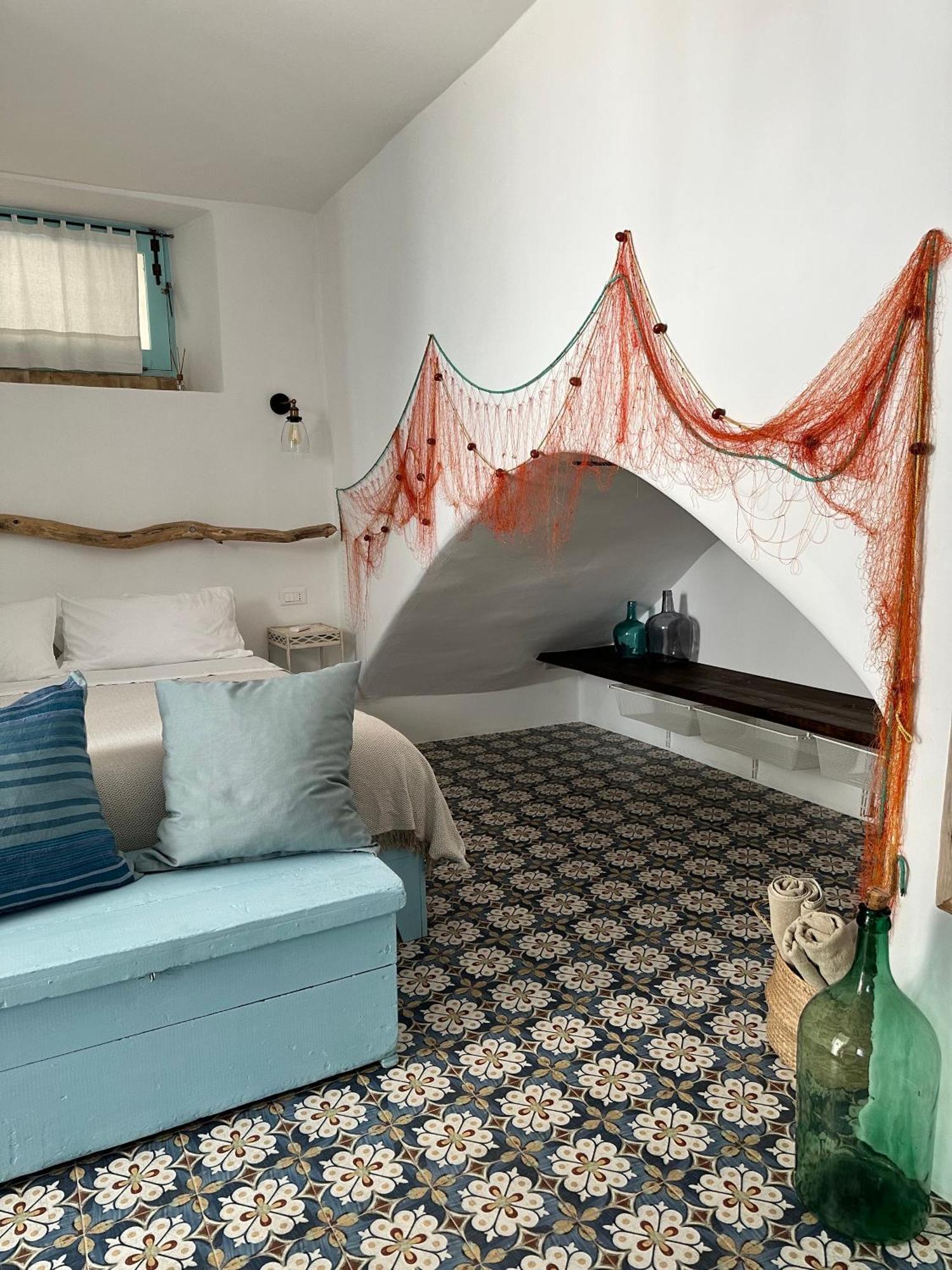 Antica Dimora Santa Marina Salina Bed and Breakfast Εξωτερικό φωτογραφία